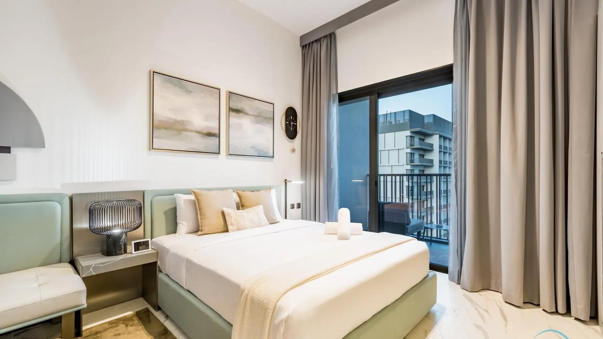 Delightful Studio Apartment In Mag Eye 890, Mohammad Bin Rashid City By Deluxe Holiday Homes Dubai
