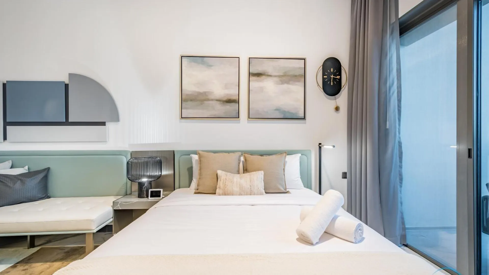 Delightful Studio Apartment In Mag Eye 890, Mohammad Bin Rashid City By Deluxe Holiday Homes Dubai 0*,