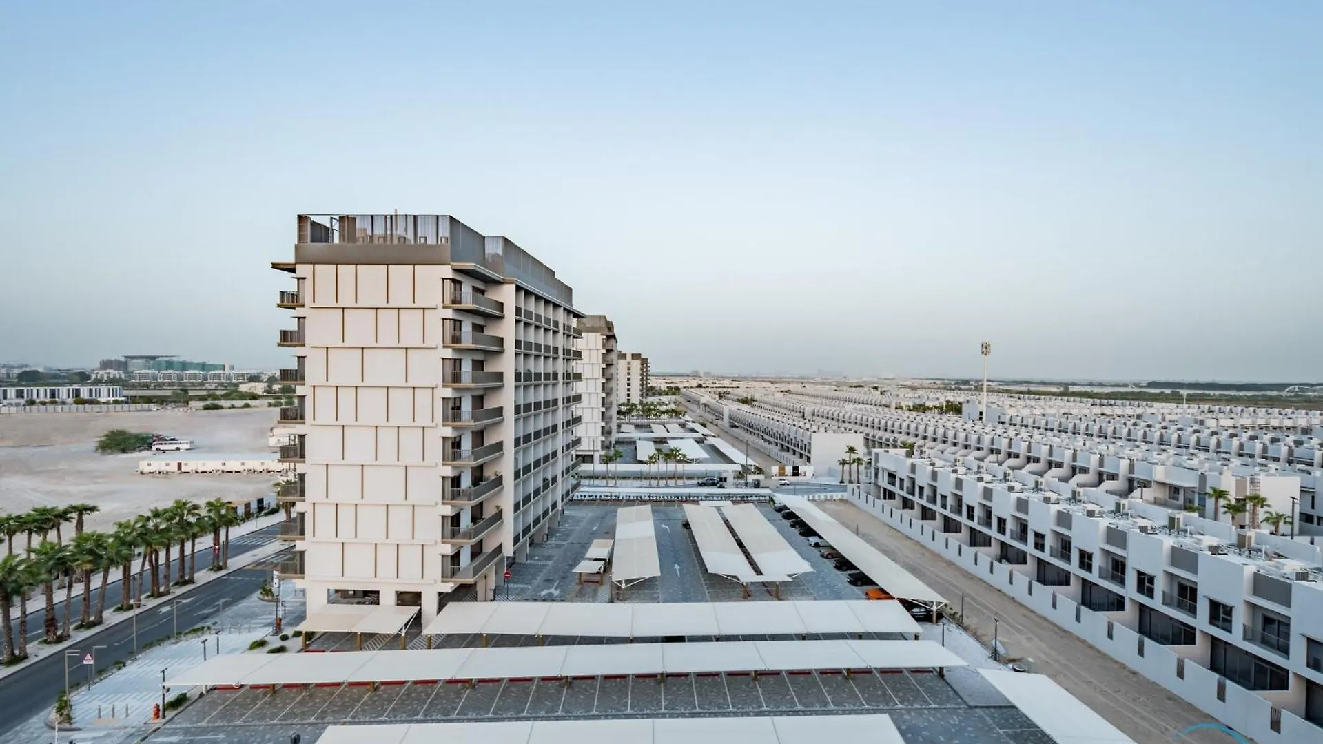 Delightful Studio Apartment In Mag Eye 890, Mohammad Bin Rashid City By Deluxe Holiday Homes Dubai United Arab Emirates